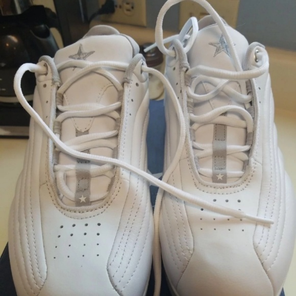 Mens Converse sz 11 Brand new! - Picture 2 of 5